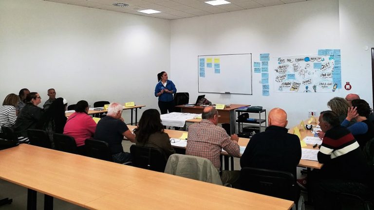 Una veintena de personas se suman a los talleres de participación ciudadana ofrecidos por el Ayuntamiento y el Cabildo