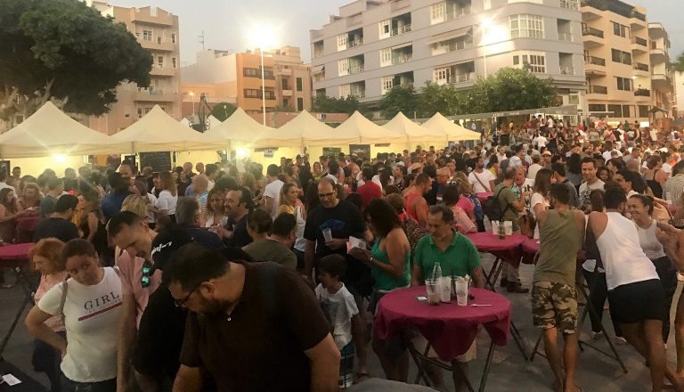 Granadilla de Abona reconoce la trayectoria de los establecimientos más antiguos y de cocina tradicional del municipio