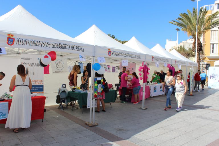 La II Feria de Salud ‘Sensibilíza-t’ reúne al movimiento asociativo y al sector sanitario en San Isidro