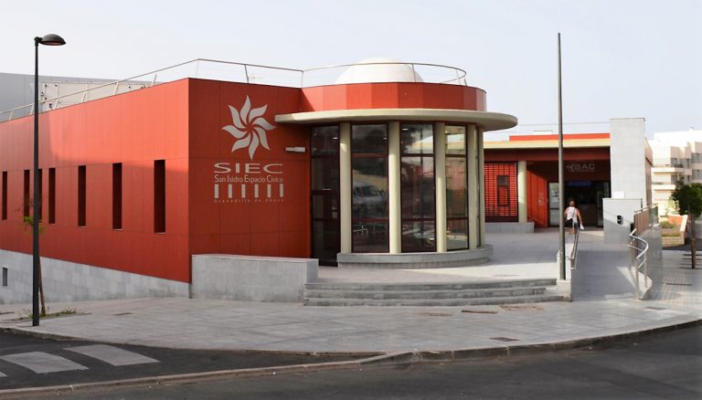 El Ayuntamiento desarrolla acciones formativas dirigidas a la población y a emprendedores del municipio