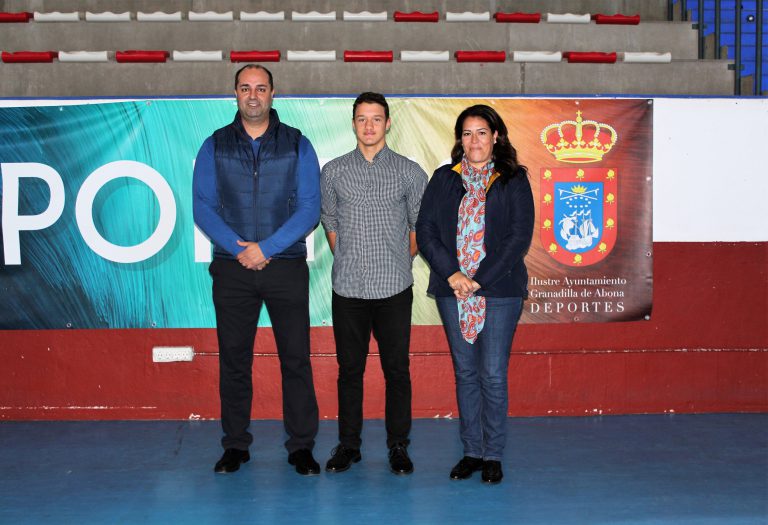 El granadillero, Jorge Luis Franco, en la Liga Internacional de Béisbol
