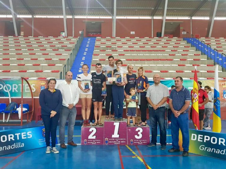 Juan García y Raquel Rivero triunfan en los 27 km del VI Trail Ruta del Gofio