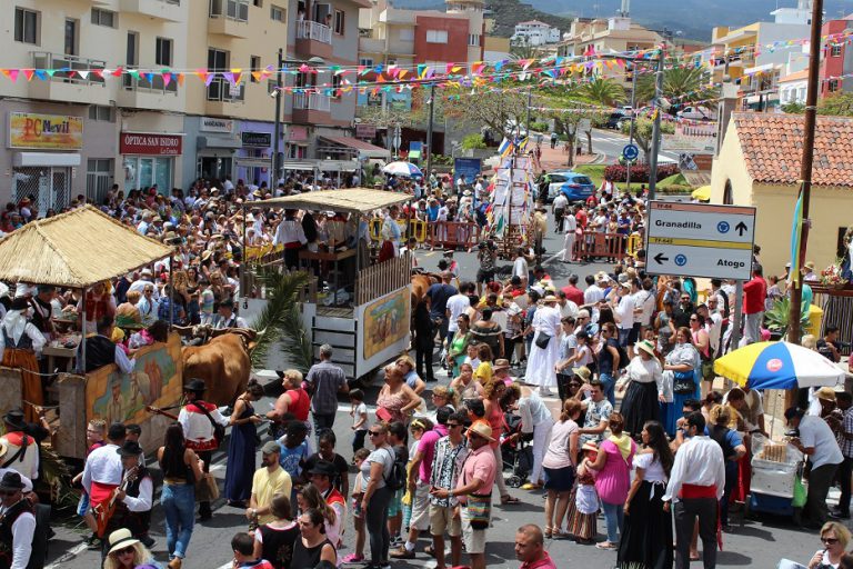 San Isidro celebra sus fiestas y el domingo su XLI Romería en honor a su patrón