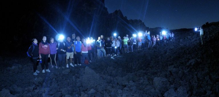 El programa ‘Verano Joven’ ofrece salidas a ver las estrellas y a parques acuáticos y forestales