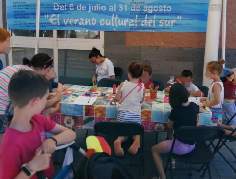 La ludoteca municipal se traslada en verano a la costa