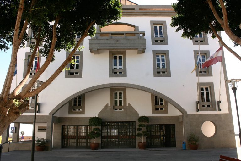 El Ayuntamiento emprende un plan para la modernización de su estructura electrónica