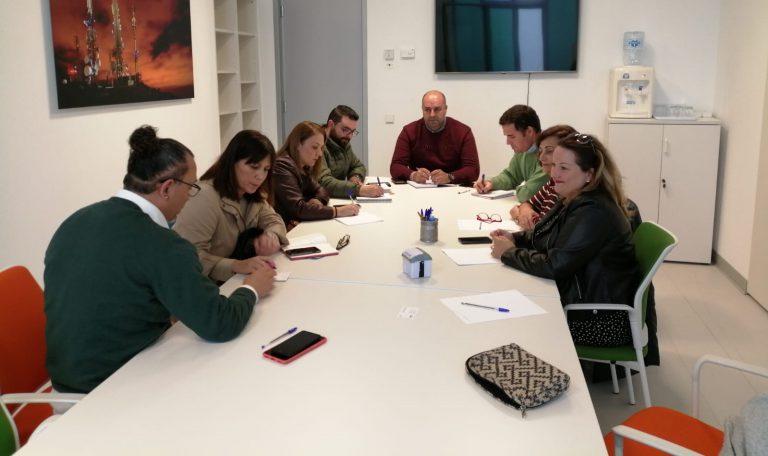 El Ayuntamiento proyecta junto con Simpromi y Apanate la mejora de la accesibilidad en el municipio