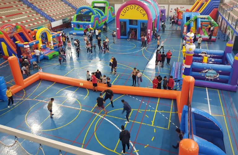 Alrededor de 1.500 menores se dieron cita en el Parque Deportivo de Navidad de Granadilla