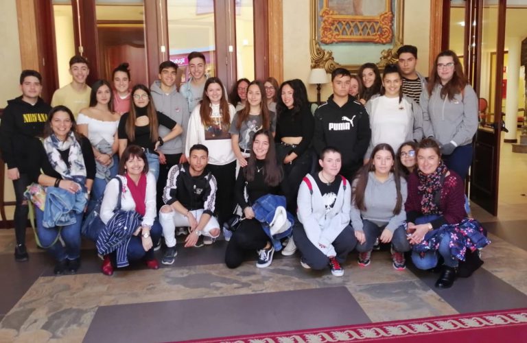El alumnado del IES Granadilla disfruta del teatro grecolatino en el ‘Leal’ de La Laguna