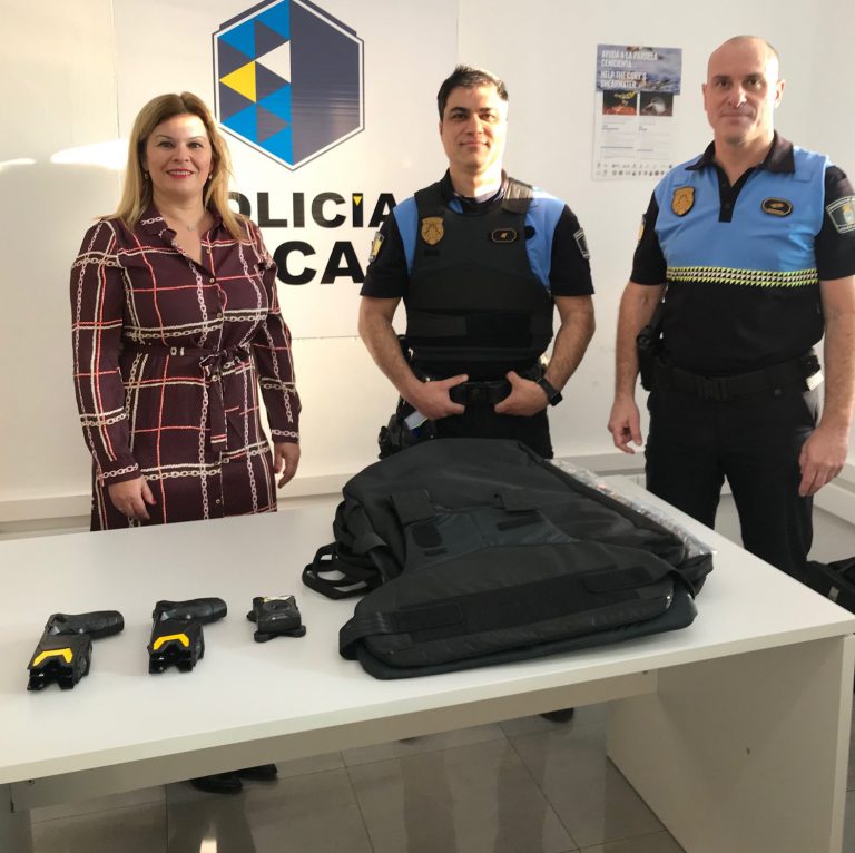 El Ayuntamiento dota de más recursos a la Policía Local para mejorar la seguridad de agentes y de la población