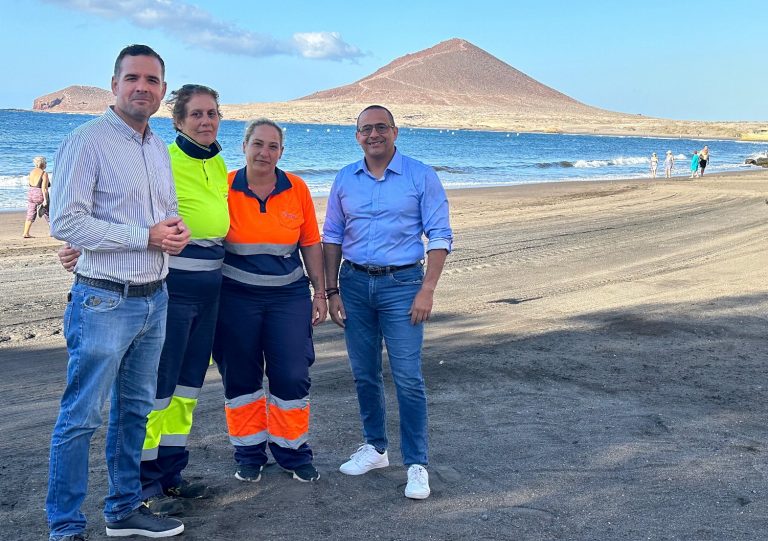 El Ayuntamiento emprende la campaña de verano de limpieza y mantenimiento de los espacios públicos municipales