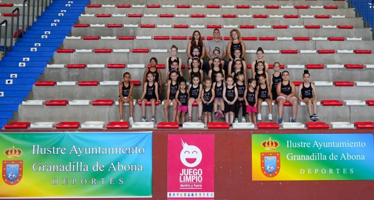 La gimnasia rítmica reúne este verano a 35 niñas en la III edición del Campus Oldar