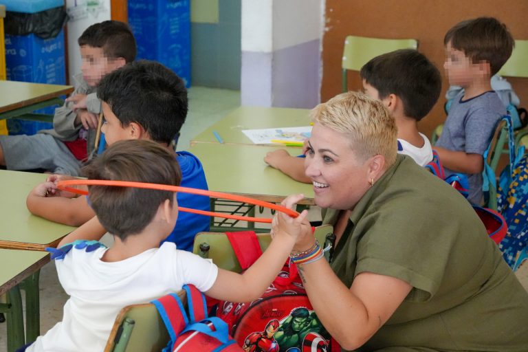 Inglés, matemáticas y psicomotricidad centrarán las actividades extraescolares el próximo curso