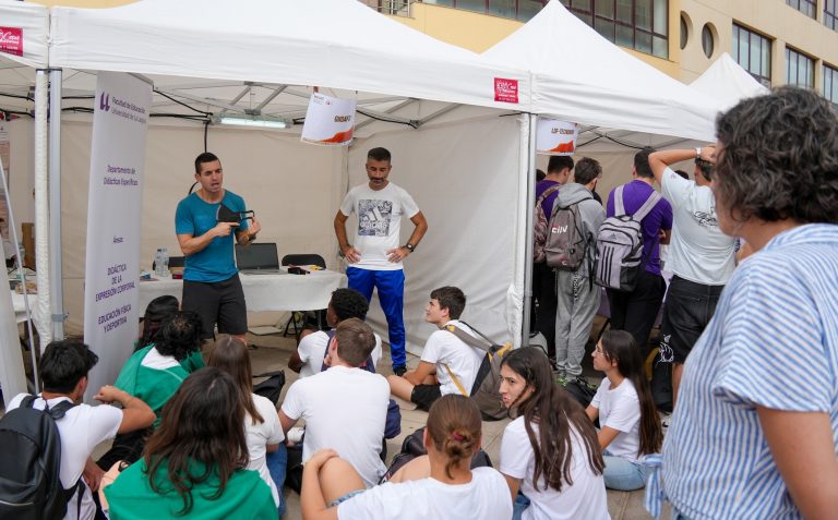 Un millar de estudiantes participa en la segunda edición de MUCAT