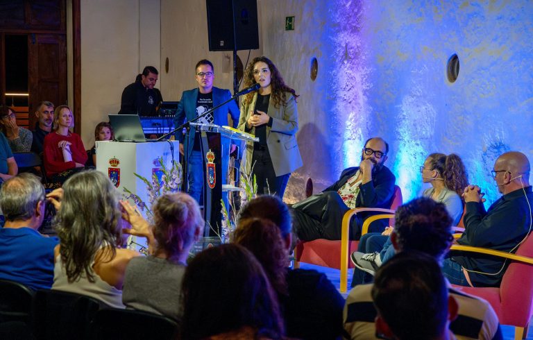Granadilla de Abona reflexiona sobre salud mental en una exitosa segunda Tertulia de Pensamiento Crítico