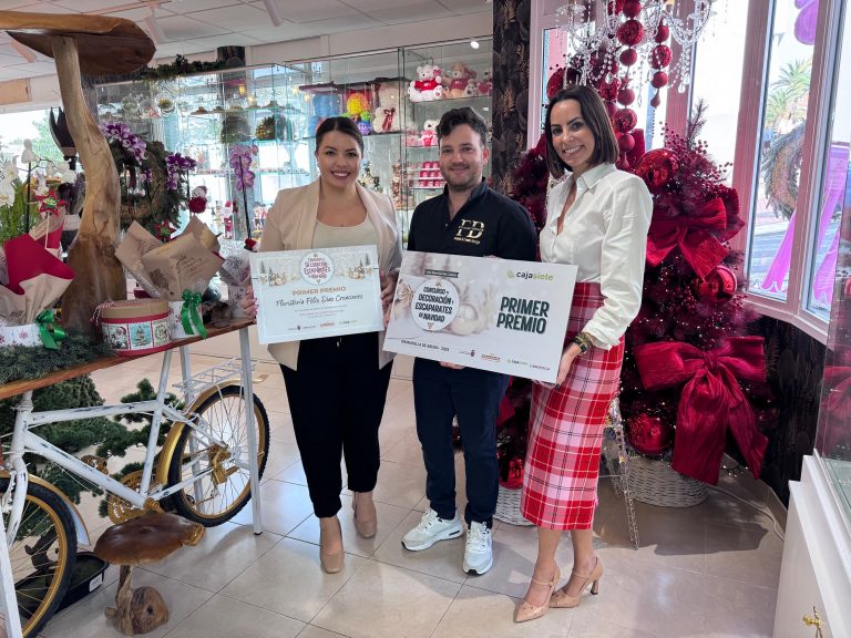 Granadilla de Abona premia la decoración y la originalidad de los escaparates navideños de la empresas locales