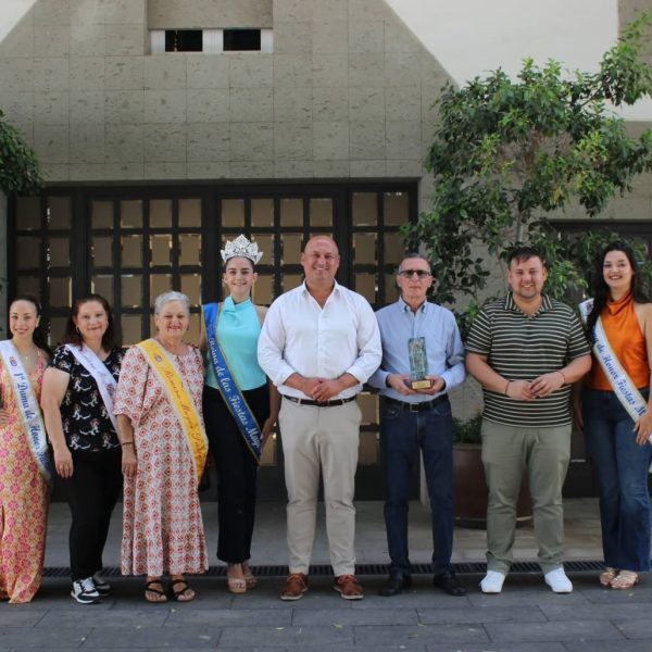 El Ayuntamiento distingue al maestro alfarero José Manuel González con el premio ‘Granadilla Artesana’