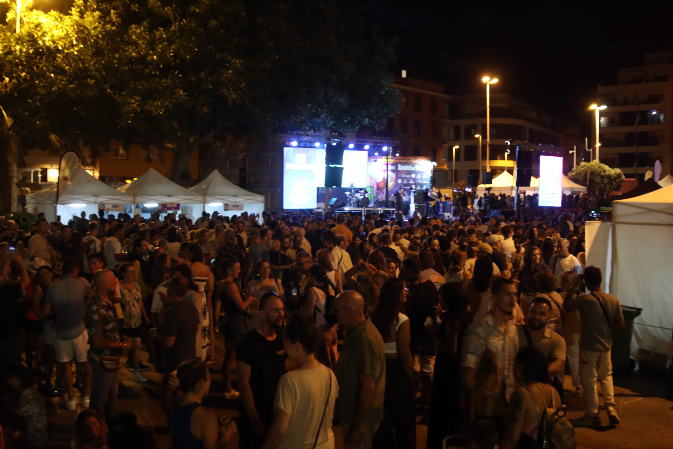 Las mejores ‘Sensaciones de Verano’ vuelven al Médano con música, dulces, tapas y vinos