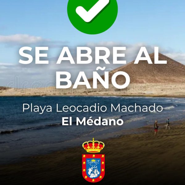 El Ayuntamiento abre al baño la playa de Leocadio Machado