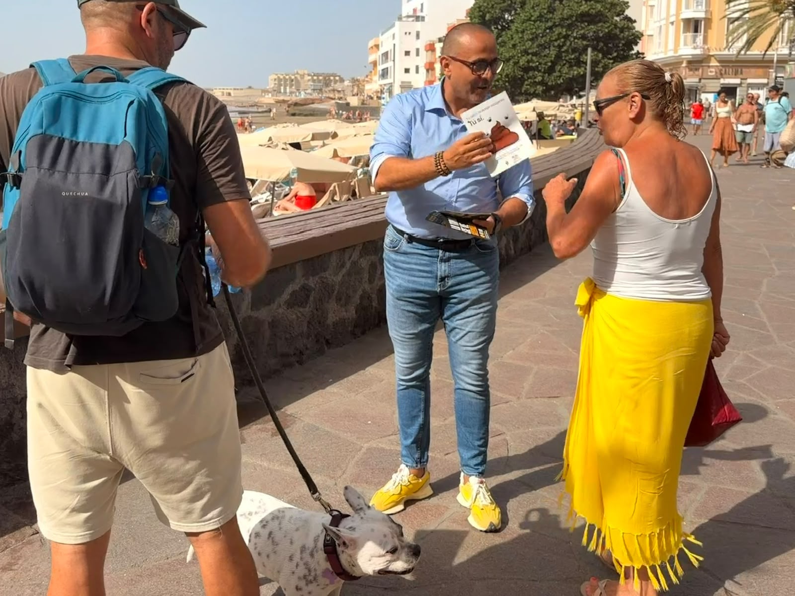 Granadilla de Abona destaca la buena acogida ciudadana de las campañas de concienciación sobre enseres y excrementos de perros