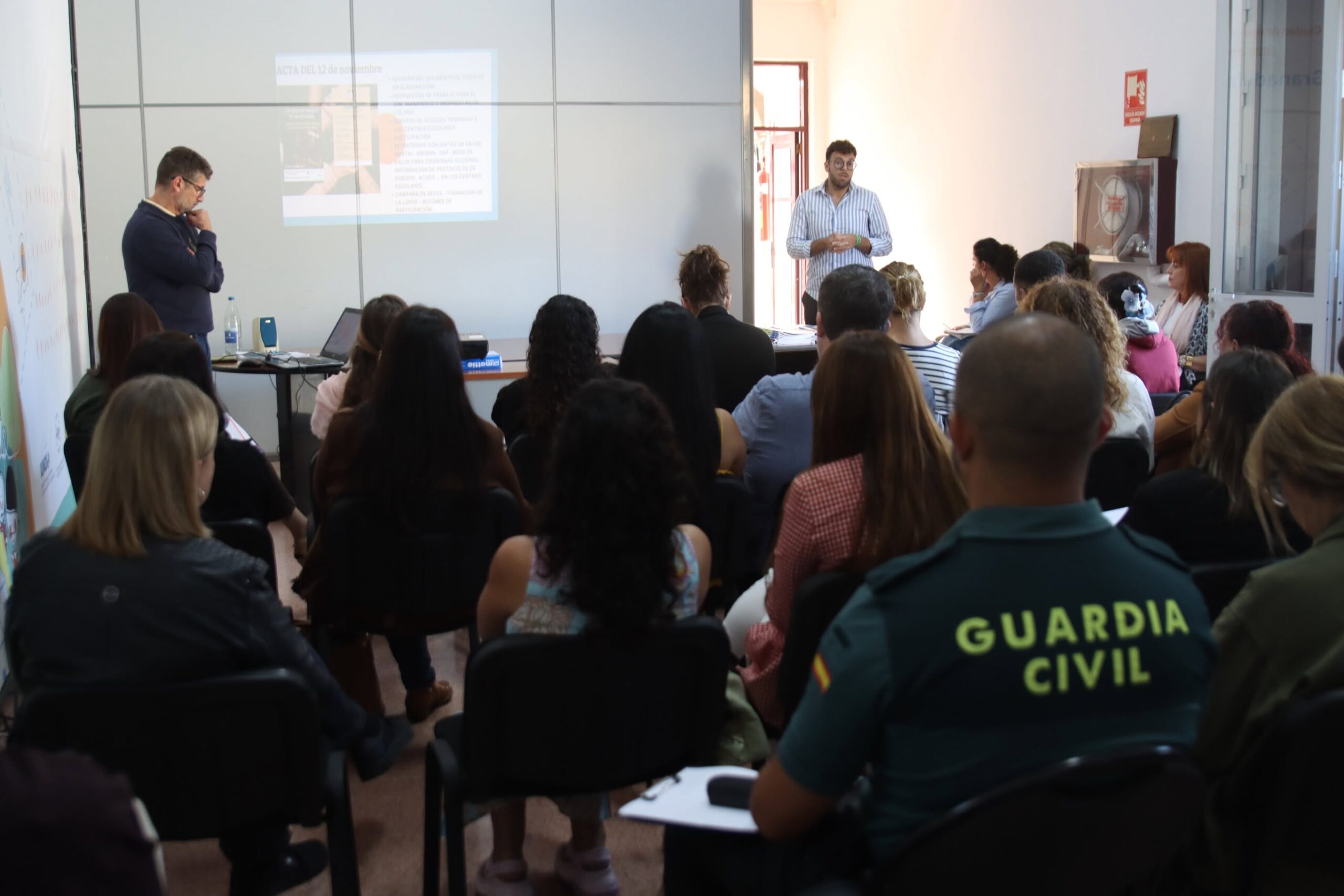 Servicios Sociales mantiene un encuentro con las APAS y AFAS de los centros educativos para reforzar la protección de la infancia y la conciliación familiar