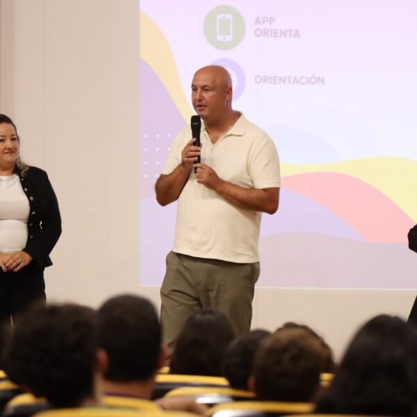 Granadilla de Abona acerca nuevas oportunidades formativas y laborales a la juventud en la segunda Feria de Orientación Académica ‘Granadilla T-Orienta’