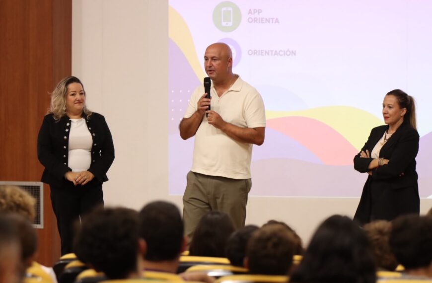 Granadilla de Abona acerca nuevas oportunidades formativas y laborales a la juventud en la segunda Feria de Orientación Académica ‘Granadilla T-Orienta’